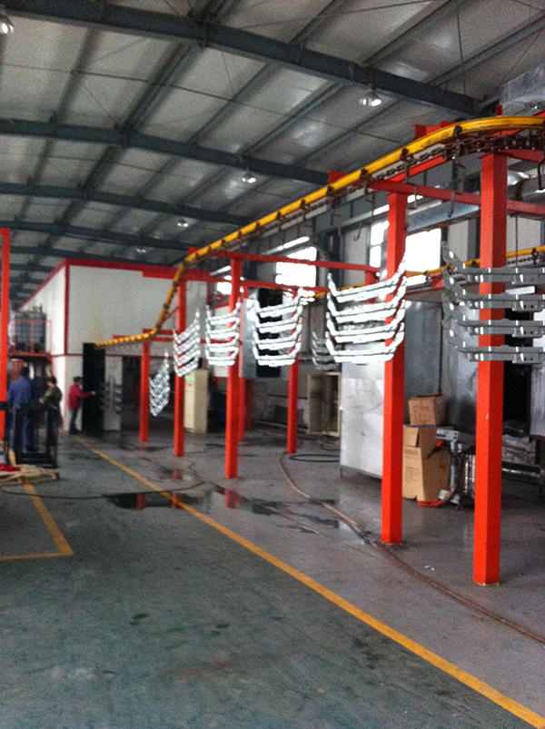 電泳線生產(chǎn) 012.jpg